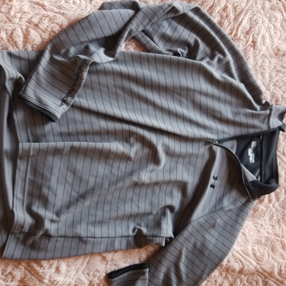 under armour size small lightweight